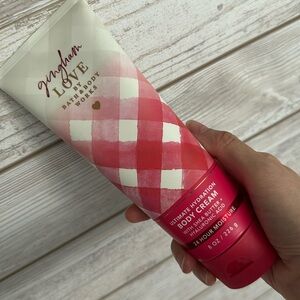 Bath & Body Works Gingham LOVE body cream 8 oz